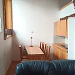 Bydlení V Centru Ov Blízko Stodolní, Bez Výtahu * Ostrava