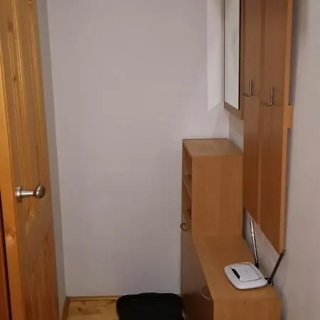 Bydlení V Centru Ov Blízko Stodolní, Bez Výtahu *